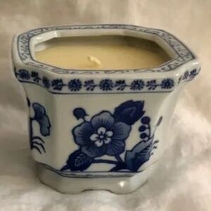 Chinoiserie mini cachepot plant pot with unscented candles inside unused Bombay